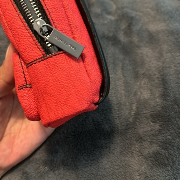 MK Red mini backpack with belt holder coin purse and keychain - Picture 4 of 4